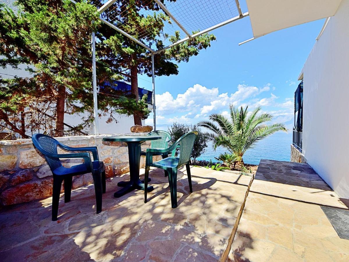 Holiday Home Tina - Hvr501 By Interhome Gdinj Bagian luar foto